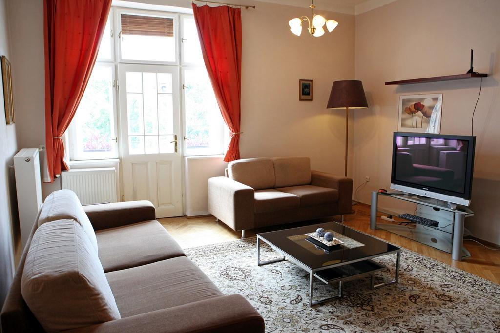 Apartman Moyzesova Košice Exteriör bild